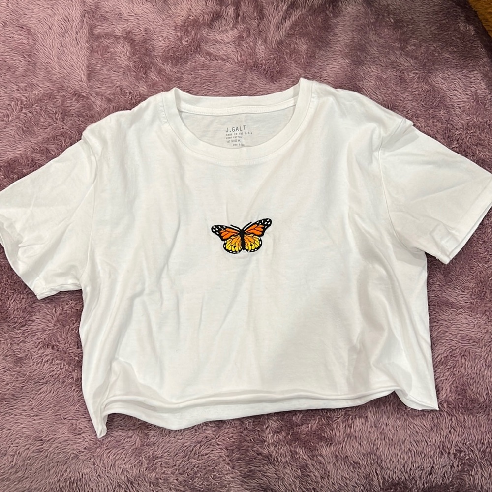 NWOT butterfly embroidery white crop top